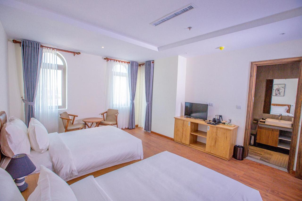 Sea Breeze Hotel & Villa Sihanoukville Exterior foto
